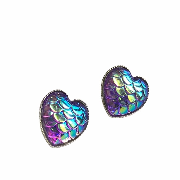 Purple Mermaid Scale Silver Heart Stud Earrings! - Picture 2 of 14